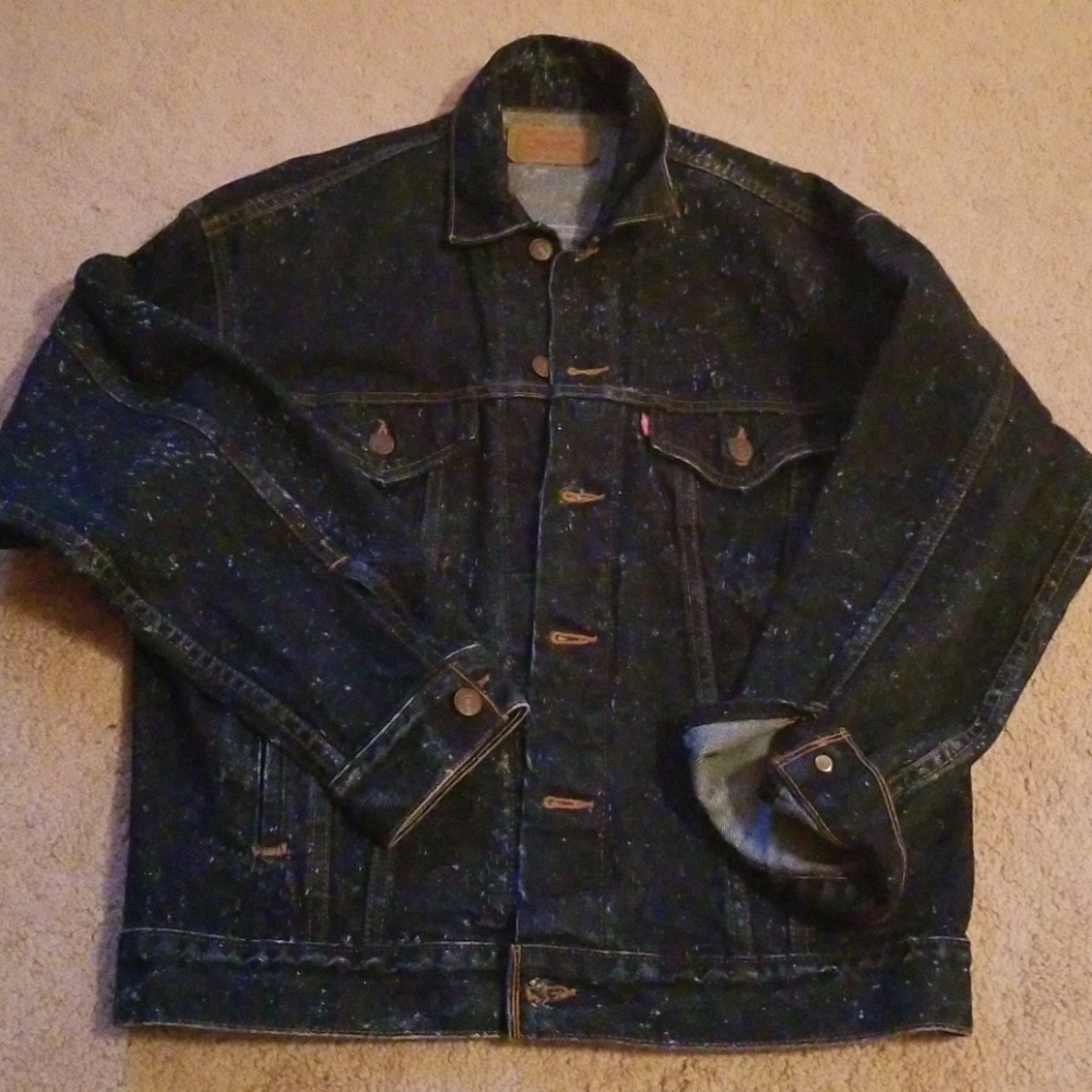 Levi's trucker jacket